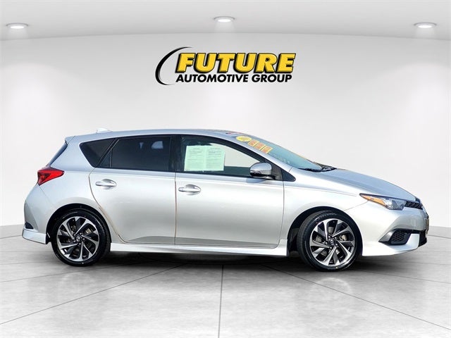 2016 Scion iM Base Hatchback