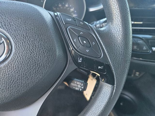 2021 Toyota C-HR LE FWD