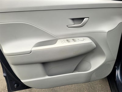 2024 Hyundai Kona SEL FWD