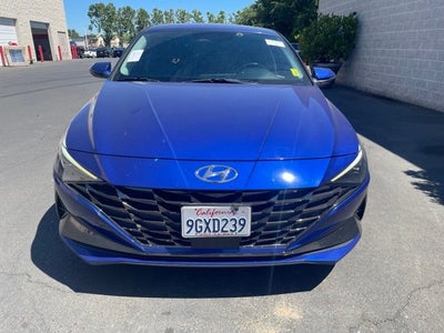 2023 Hyundai Elantra Hybrid Limited W/ Leather and Navigation