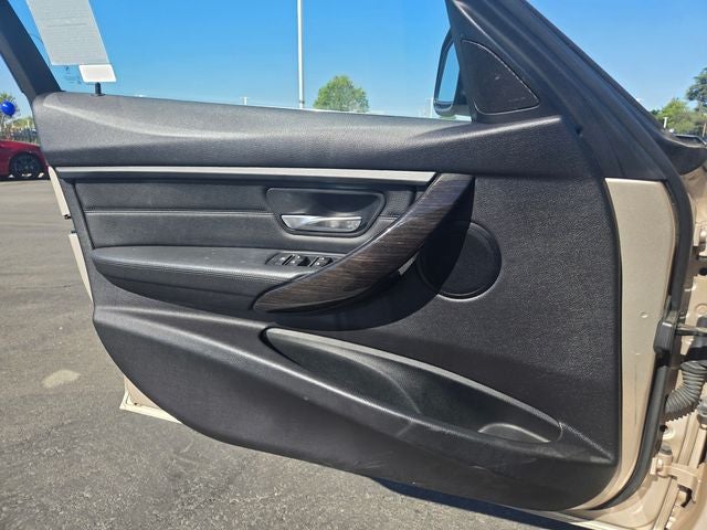 2015 BMW 3 Series 328i xDrive AWD Sport Line