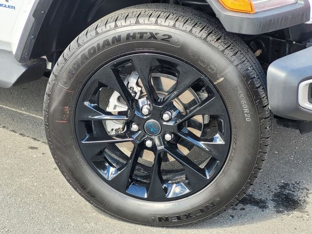 2025 Jeep Wrangler Sahara 4xe