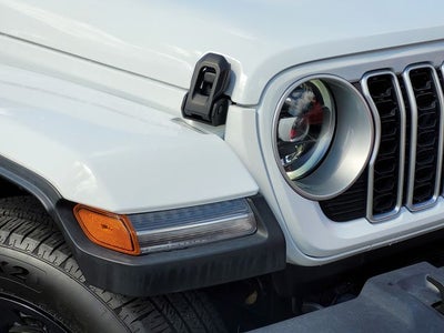 2025 Jeep Wrangler Sahara 4xe