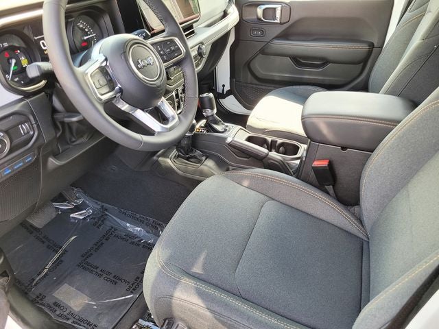 2025 Jeep Wrangler Sahara 4xe