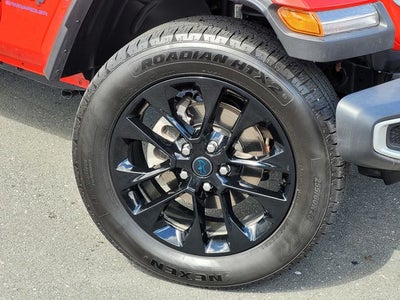 2025 Jeep Wrangler Sahara 4xe