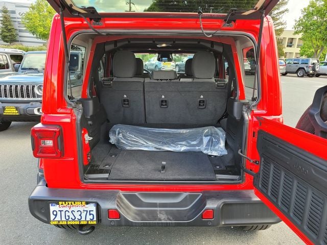 2025 Jeep Wrangler Sahara 4xe