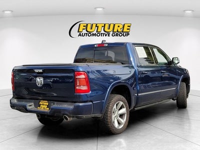 2020 RAM 1500 Limited Crew Cab 4WD w/Pano Roof & 5.7L