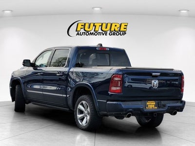 2020 RAM 1500 Limited Crew Cab 4WD w/Pano Roof & 5.7L