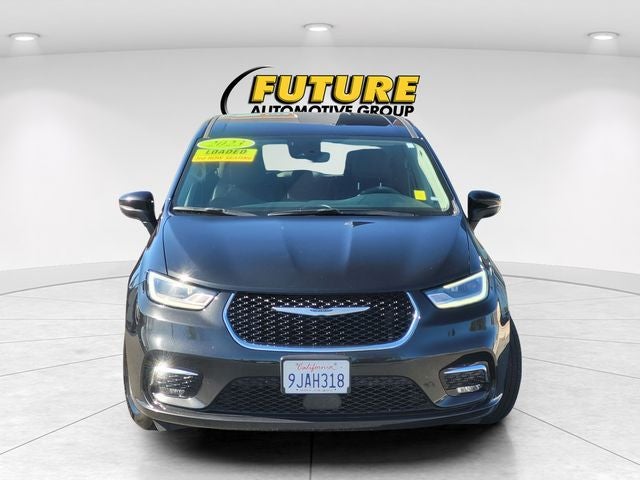 2023 Chrysler Pacifica Hybrid Touring L