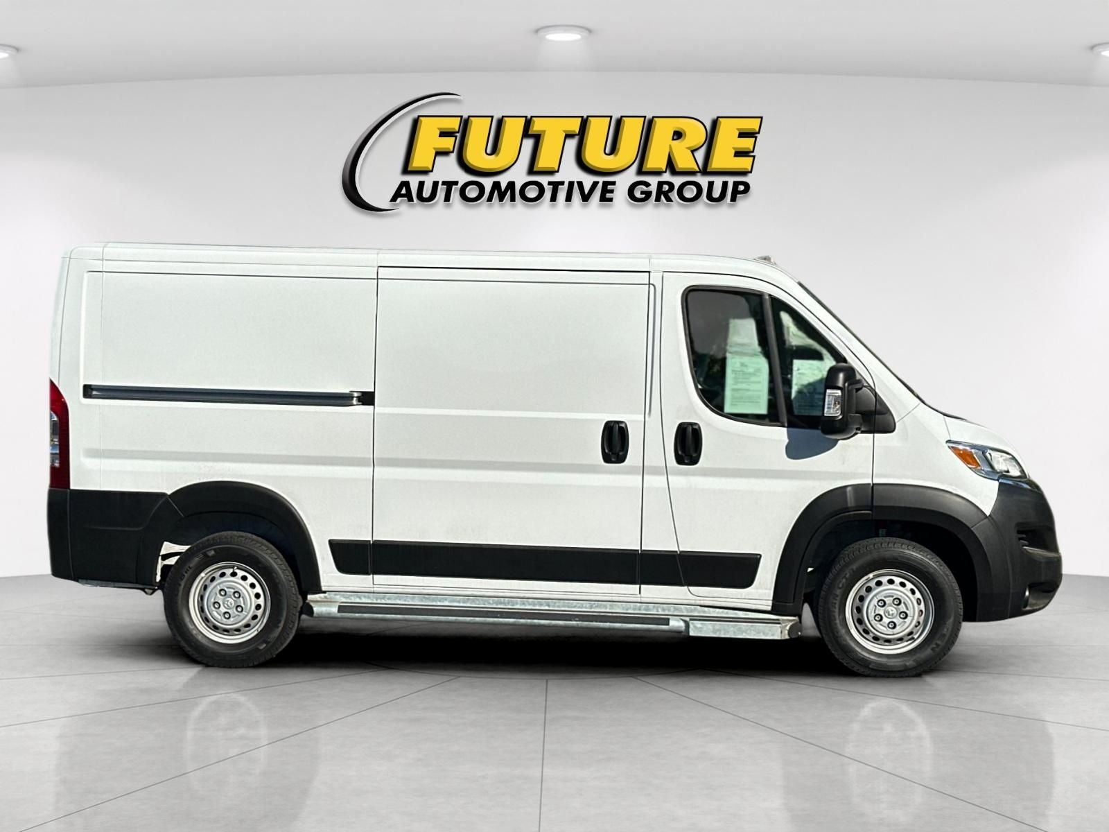 2025 RAM ProMaster 2500 Base