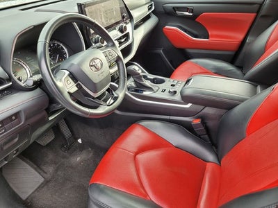 2023 Toyota Highlander XSE