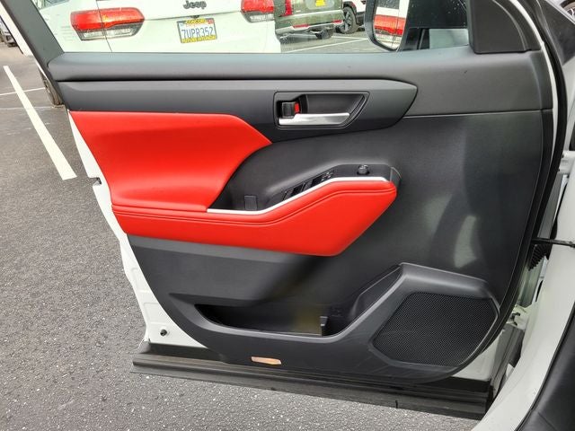 2023 Toyota Highlander XSE