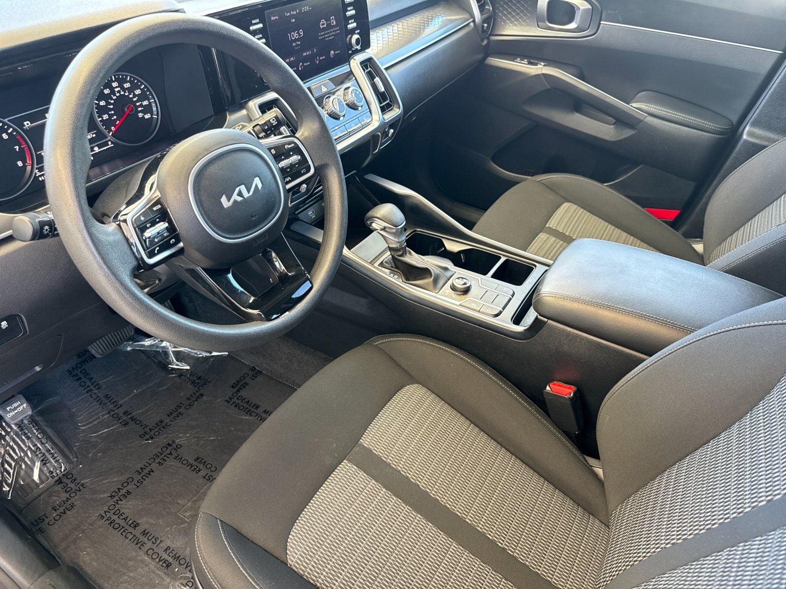 2023 Kia Sorento LX
