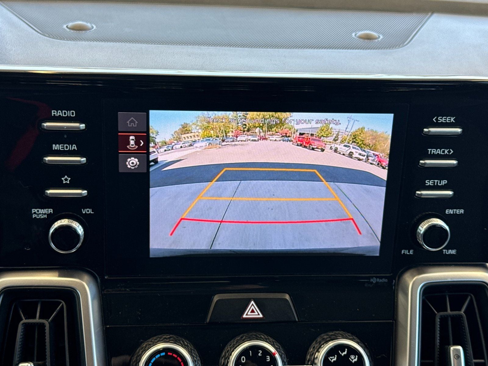 2023 Kia Sorento LX