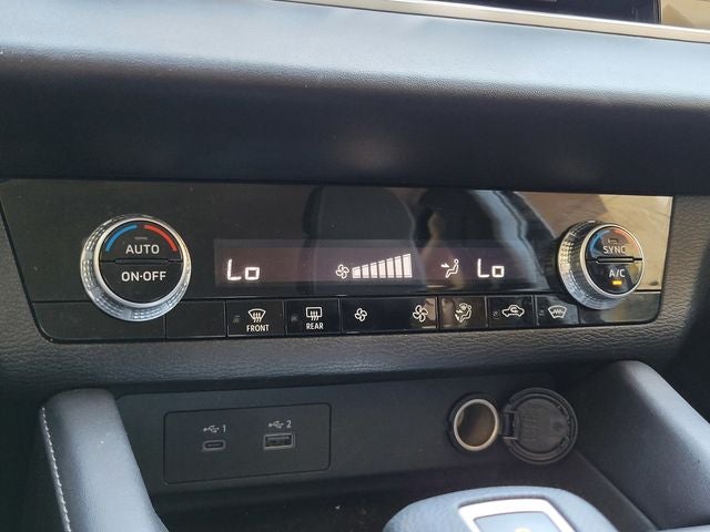 2023 Mitsubishi Outlander ES