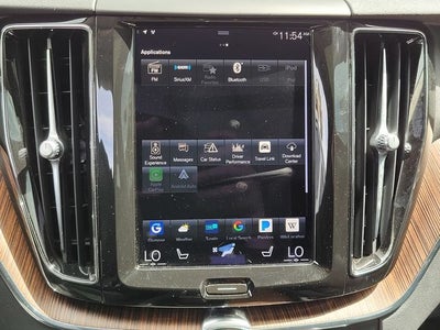 2021 Volvo XC60 Recharge Plug-In Hybrid T8 Inscription Expression