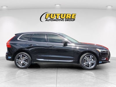 2021 Volvo XC60 Recharge Plug-In Hybrid T8 Inscription Expression
