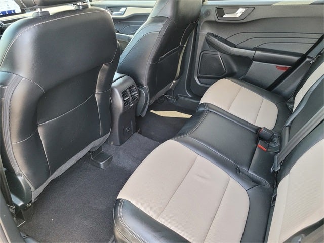 2022 Ford Escape Plug-In Hybrid Titanium