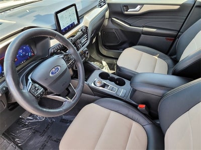 2022 Ford Escape Plug-In Hybrid Titanium