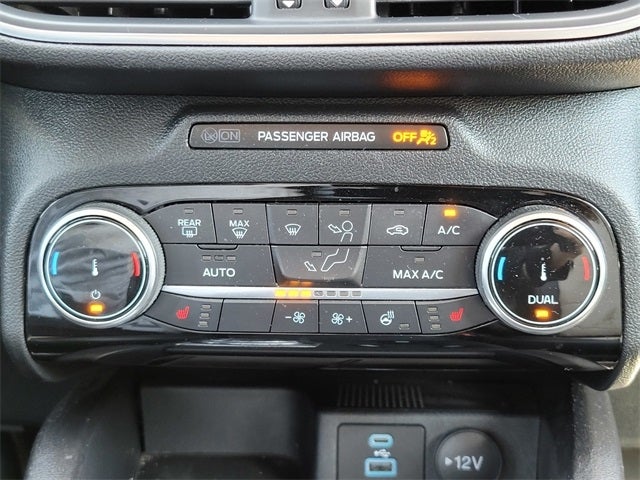 2022 Ford Escape Plug-In Hybrid Titanium