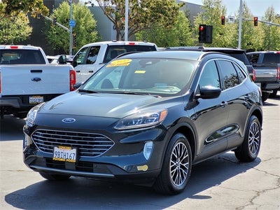 2022 Ford Escape Plug-In Hybrid Titanium