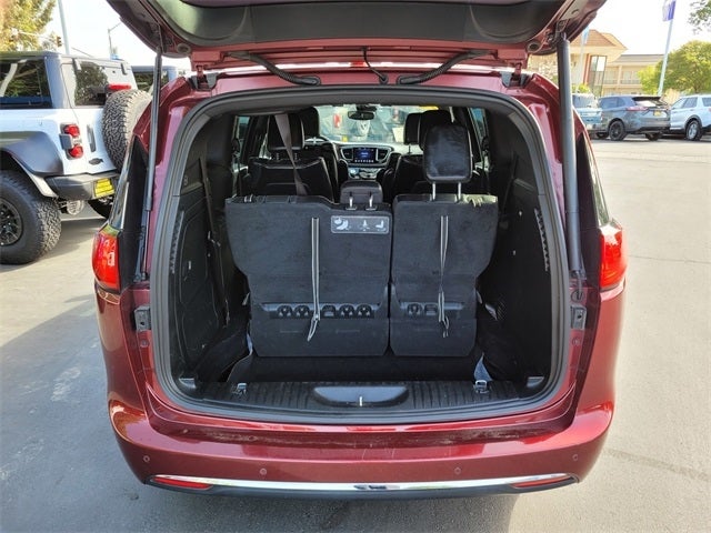 2020 Chrysler Pacifica Hybrid Limited