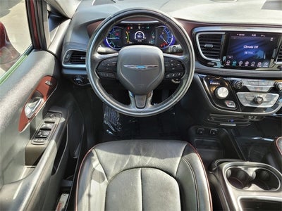 2020 Chrysler Pacifica Hybrid Limited