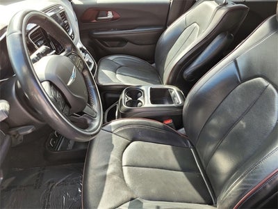 2020 Chrysler Pacifica Hybrid Limited