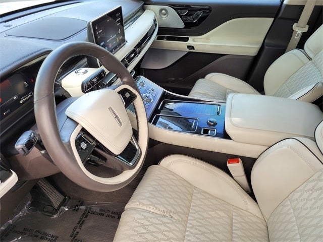 2022 Lincoln Aviator Black Label