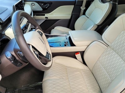 2022 Lincoln Aviator Black Label