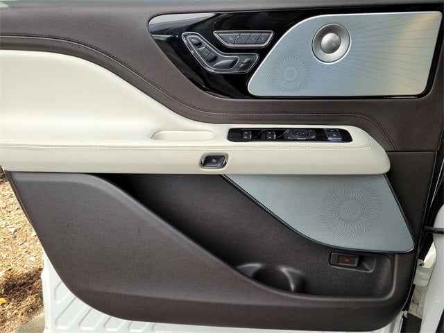 2022 Lincoln Aviator Black Label