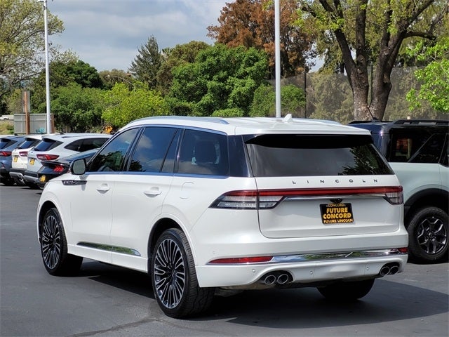 2022 Lincoln Aviator Black Label
