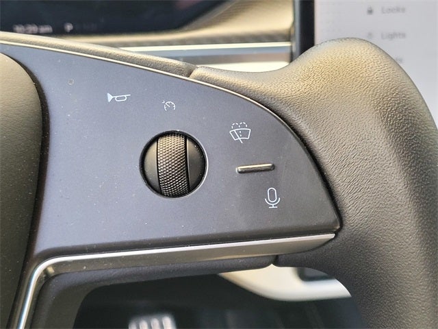 2023 Tesla Model S Plaid