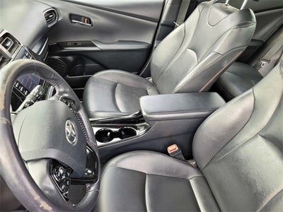 2020 Toyota Prius L MPG++ NAV