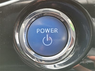 2020 Toyota Prius L MPG++ NAV