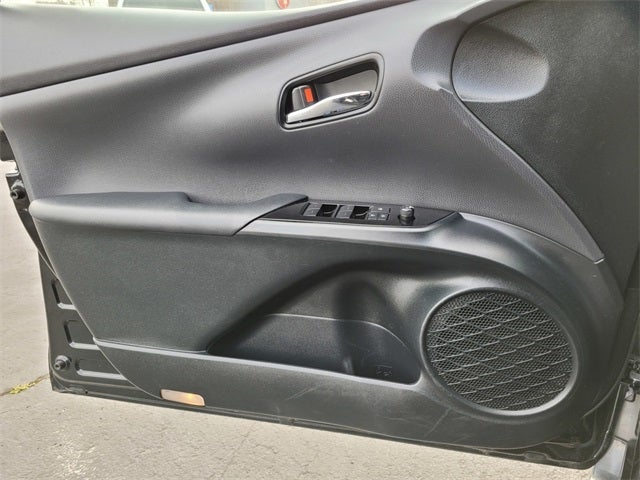 2020 Toyota Prius L MPG++ NAV