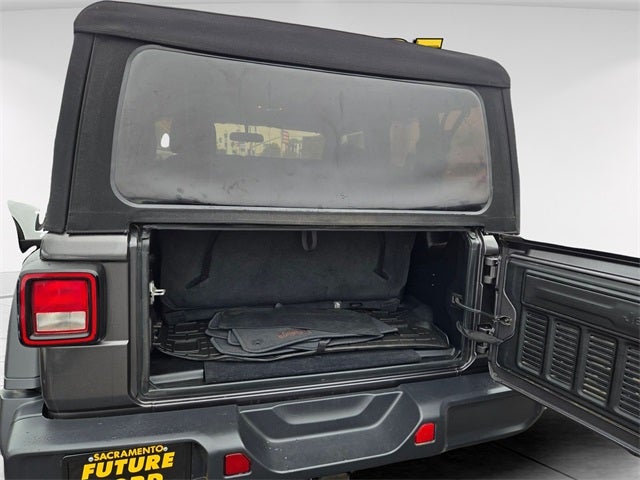 2020 Jeep Wrangler Rubicon 4WD w/Manual Transmission -2 Door