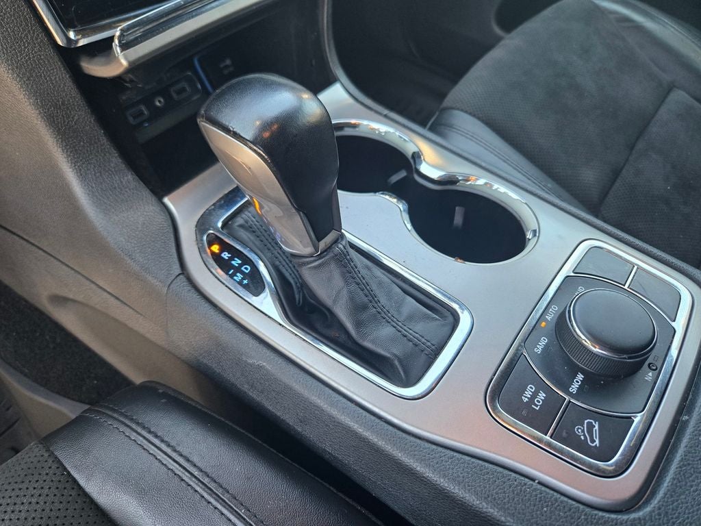 2020 Jeep Grand Cherokee Laredo