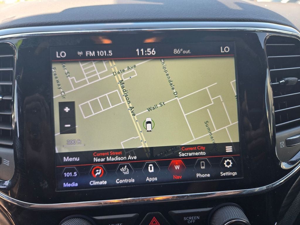 2020 Jeep Grand Cherokee Laredo