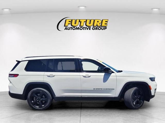 2023 Jeep Grand Cherokee L Altitude 4WD