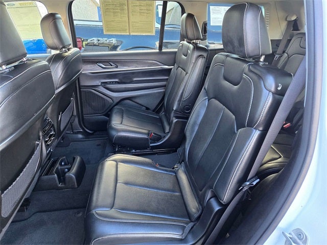 2023 Jeep Grand Cherokee L Limited 4WD