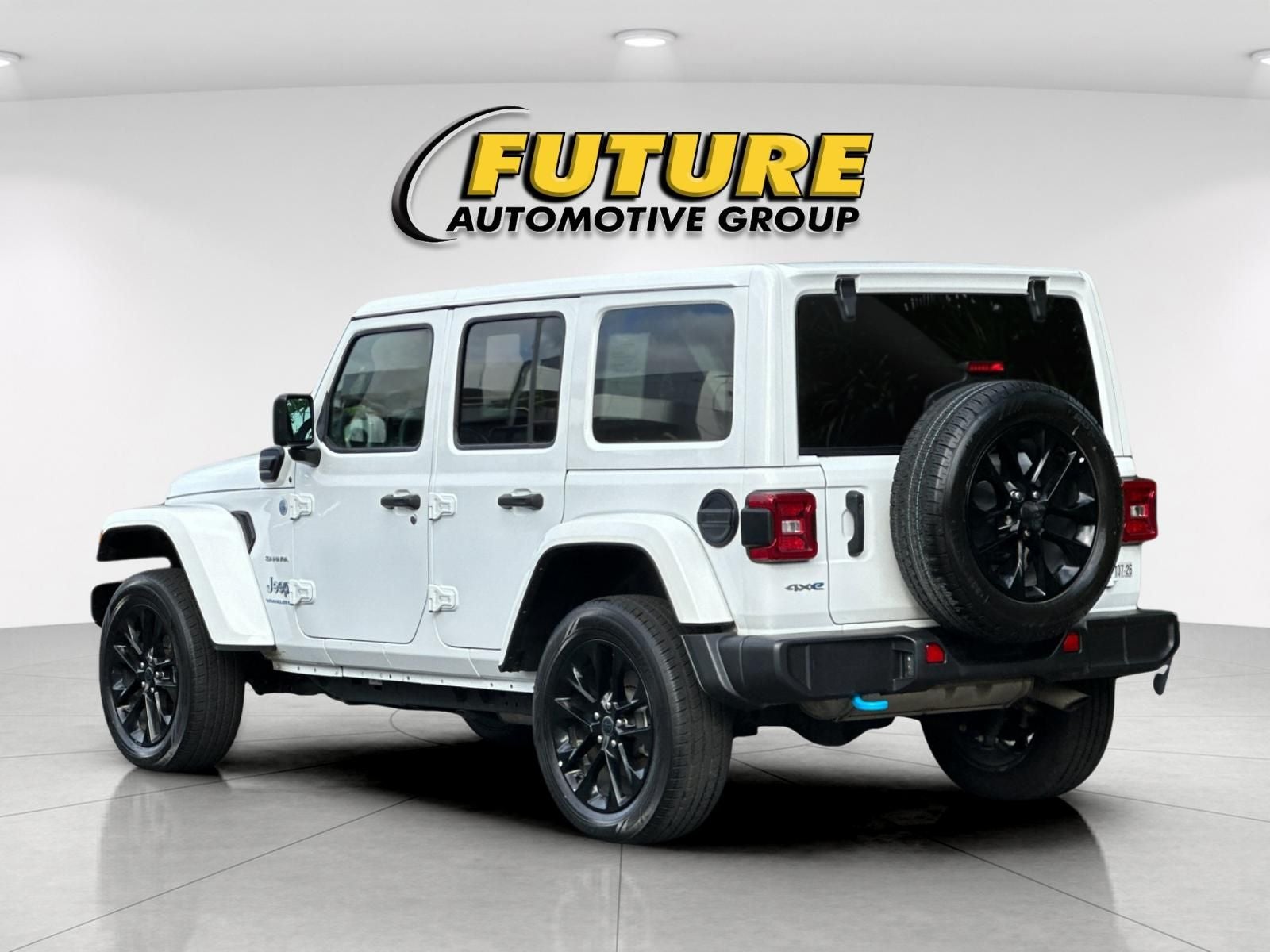 2024 Jeep Wrangler Sahara 4xe