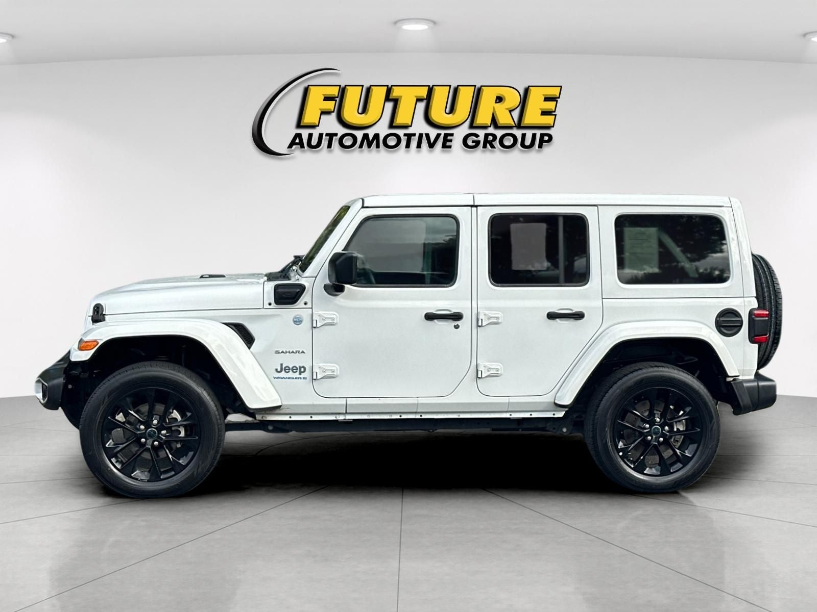 2024 Jeep Wrangler Sahara 4xe
