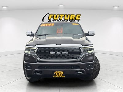 2019 RAM 1500 Limited Crew Cab 4WD w/Pano Roof & 22"s