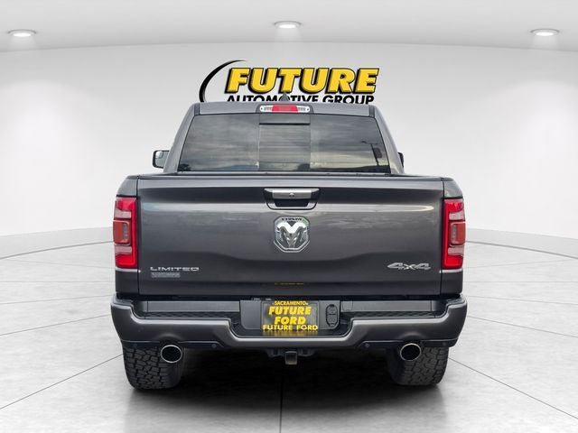 2019 RAM 1500 Limited Crew Cab 4WD w/Pano Roof & 22"s