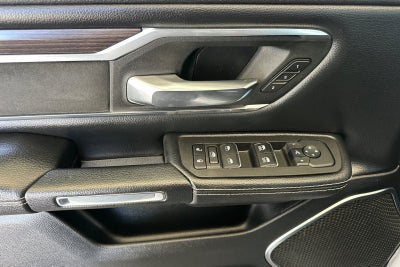2025 RAM 1500 Laramie CREW CAB 4WD
