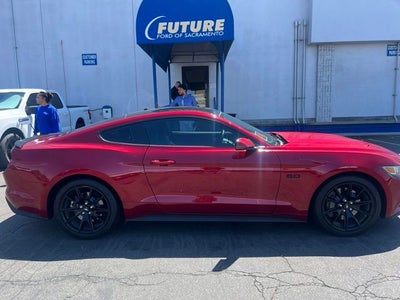 2017 Ford Mustang GT Premium Coupe