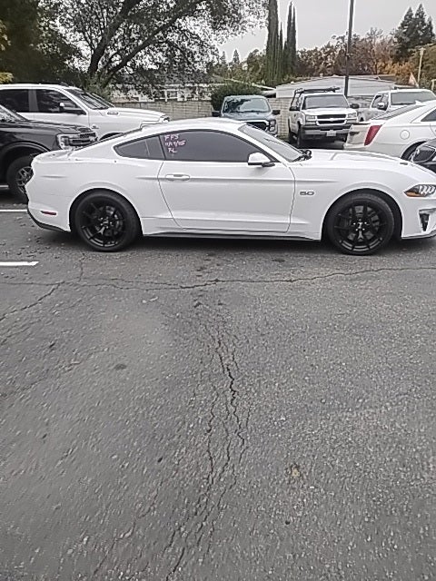 2018 Ford Mustang GT Premium Coupe