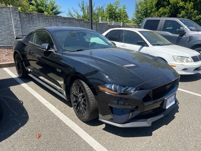2022 Ford Mustang GT Premium Coupe w/Performance Package