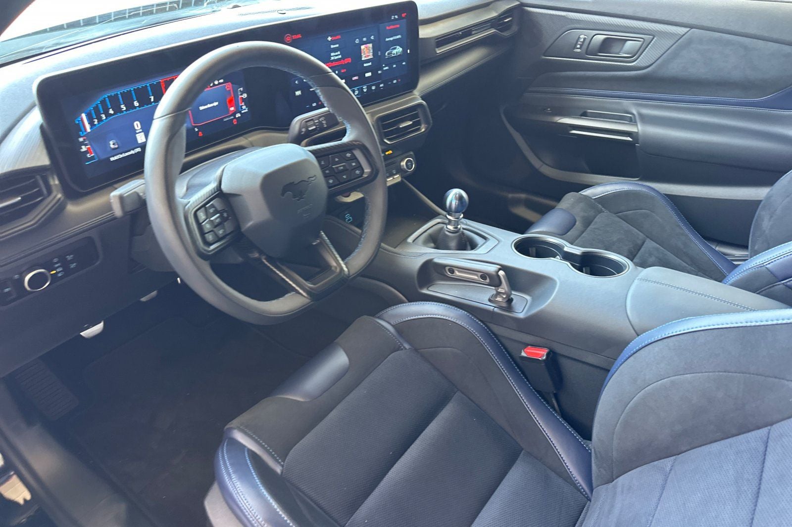 2025 Ford Mustang Dark Horse 6 SPEED